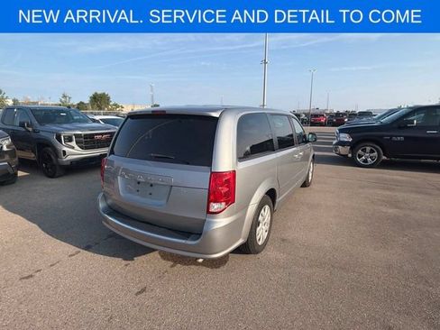 Used 2013 Dodge Grand Caravan SE FWD image 9
