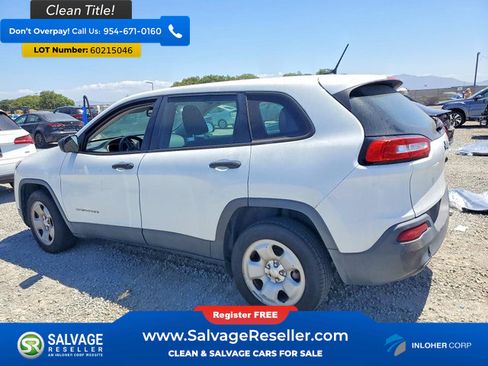 Used 2016 Jeep Cherokee Sport FWD image 3