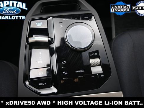 Used 2023 BMW iX xDrive50 w/ Sport Package AWD/4WD image 16