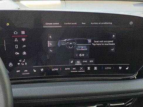 Certified 2025 Audi A6 e-tron Premium Plus w/ Premium Plus image 27