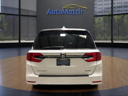 Used 2023 Honda Odyssey Touring image 9