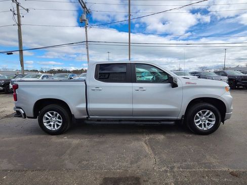 Used 2022 Chevrolet Silverado 1500 RST AWD/4WD image 6
