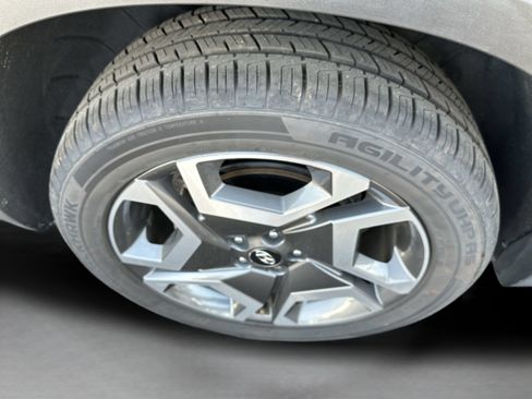 Used 2024 Hyundai Palisade Limited AWD/4WD image 17