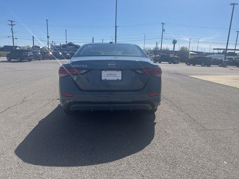 New 2025 Nissan Sentra SV FWD image 6
