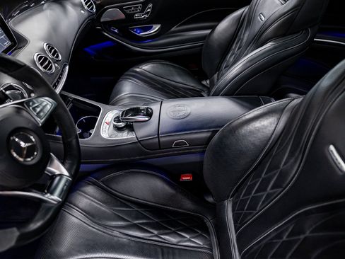 Used 2015 Mercedes-Benz S 63 AMG 4MATIC Coupe image 40