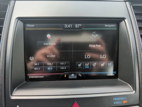 Used 2014 Ford Taurus Limited w/ Equipment Group 301A AWD/4WD image 13