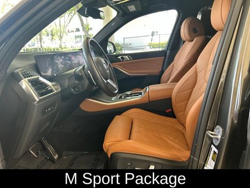 Used 2025 BMW X5 sDrive40i w/ M Sport Package RWD image 7