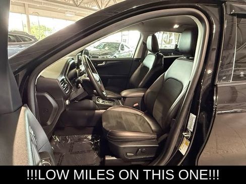 Used 2021 Ford Escape SEL w/ SEL Stealth AWD Package image 14