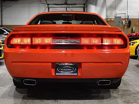 Used 2009 Dodge Challenger R/T RWD image 8