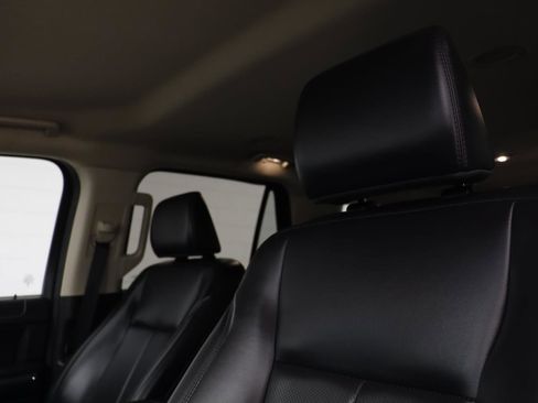 Used 2024 Ford Expedition Max XLT image 13