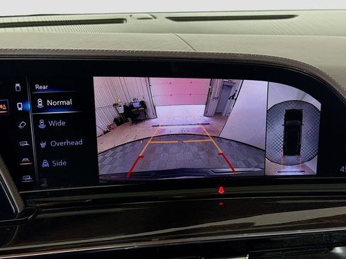 Used 2021 Cadillac Escalade Sport Platinum image 14