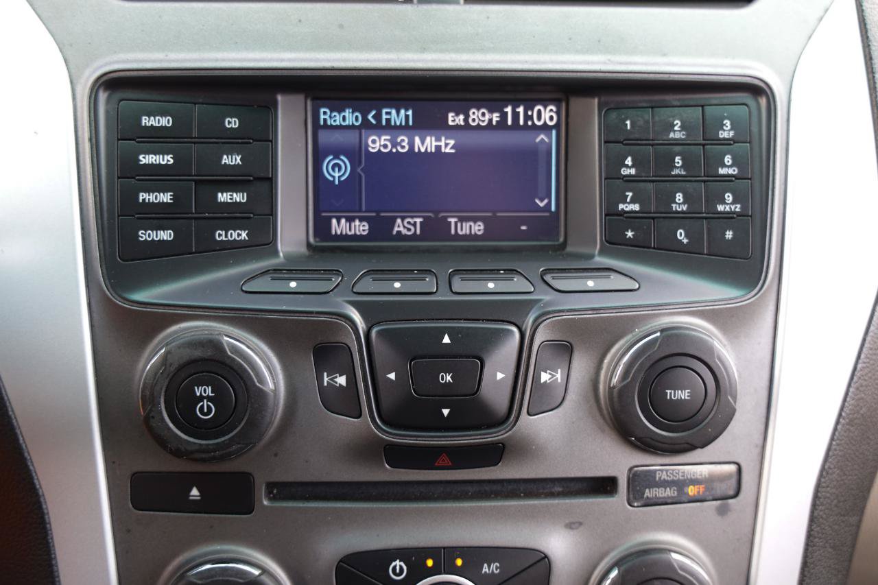 Used 2013 Ford Explorer FWD image 33