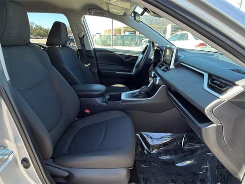 Certified 2025 Toyota RAV4 LE image 38