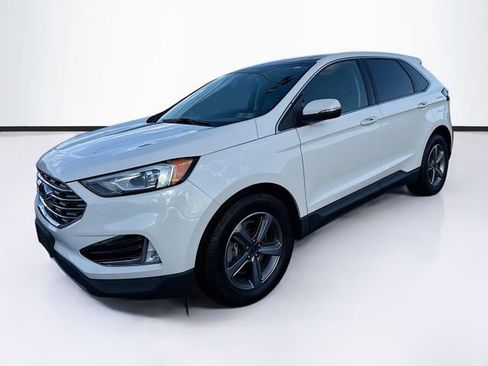 Certified 2020 Ford Edge SEL w/ Convenience Package image 3