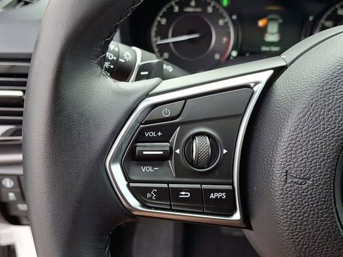 Certified 2025 Acura RDX SH-AWD image 21