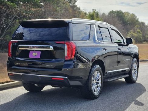 Used 2021 GMC Yukon SLT w/ SLT Luxury Plus Package image 4