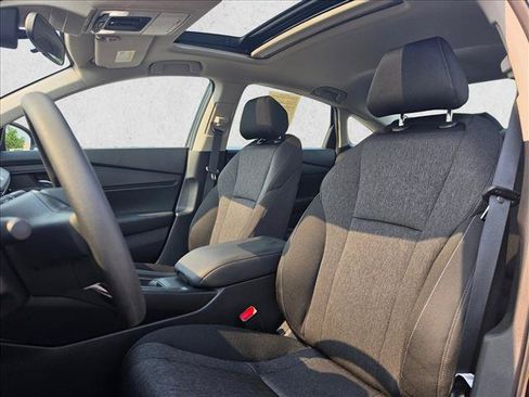 Used 2025 Honda Accord SE image 23