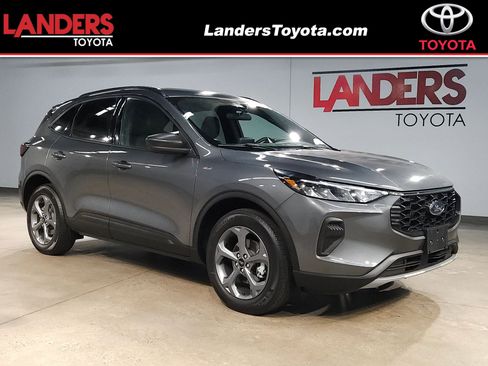 Used 2025 Ford Escape ST-Line AWD/4WD image 1