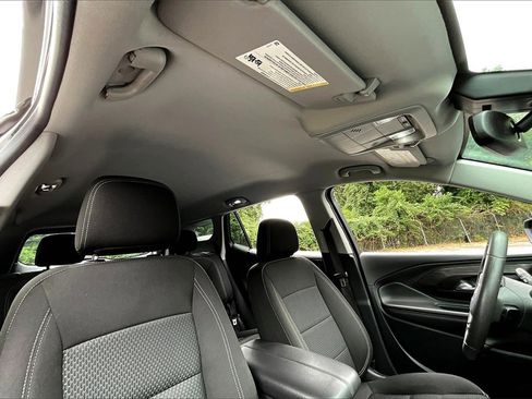 Certified 2023 GMC Terrain SLE w/ Driver Convenience Package image 24