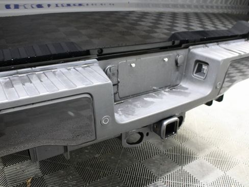 Used 2024 Ford F250 Lariat w/ Lariat Ultimate Package image 48