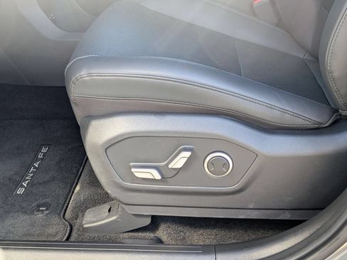 Certified 2025 Hyundai Santa Fe SEL FWD image 21