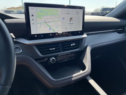 New 2026 Ford Explorer Platinum image 30