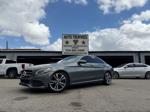 Used 2018 Mercedes-Benz C 300 Sedan image 41