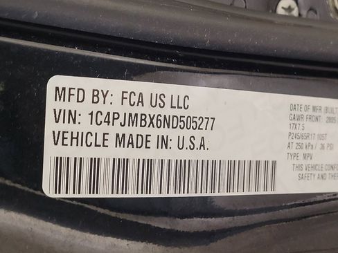 Used 2022 Jeep Cherokee Trailhawk w/ Trailer Tow Group image 33