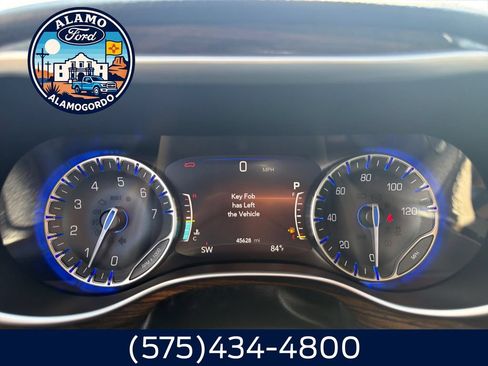 Used 2021 Chrysler Pacifica Limited w/ Premium & Safety Sphere Group AWD/4WD image 15