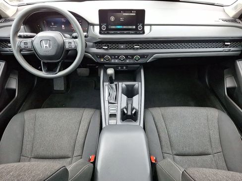 Used 2024 Honda Accord EX image 11