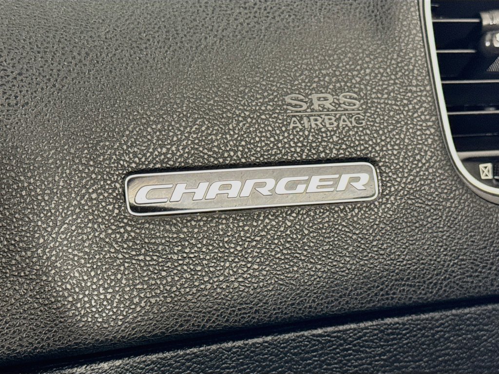 Used 2016 Dodge Charger SXT w/ AWD Plus Group image 20