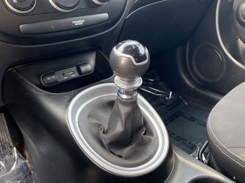 Used 2018 Kia Soul image 17