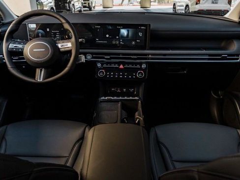 New 2026 Hyundai Tucson Limited image 23