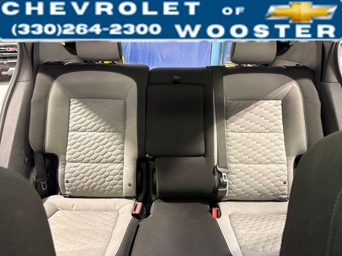 Used 2018 Chevrolet Equinox LT w/ Sun & Infotainment Package image 28