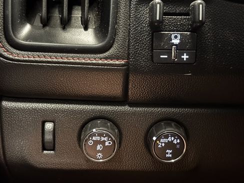 Used 2019 GMC Canyon All Terrain w/ All Terrain X Package AWD/4WD image 27