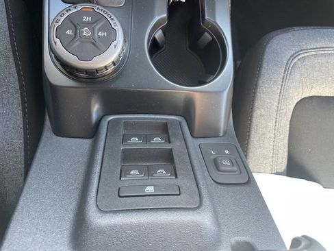New 2025 Ford Bronco Big Bend AWD/4WD image 32