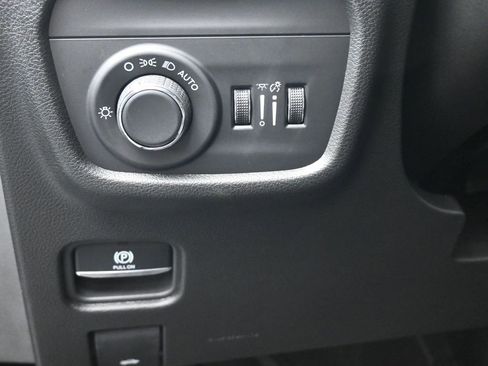 New 2025 Jeep Grand Cherokee Laredo X image 21