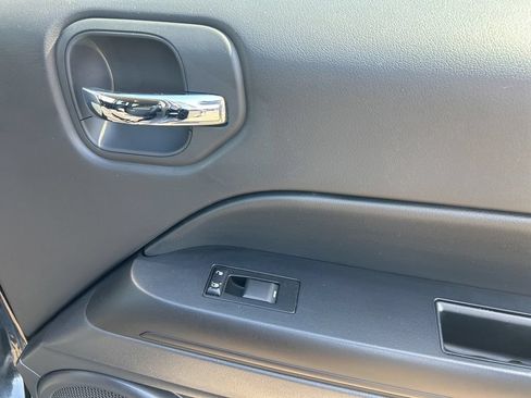 Used 2017 Jeep Patriot Sport w/ Power Value Group FWD image 18