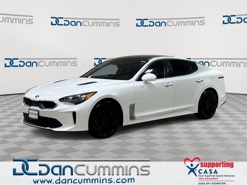 Used 2019 Kia Stinger Premium image 1