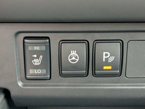 New 2026 Nissan Frontier SV w/ Tow Package AWD/4WD image 19