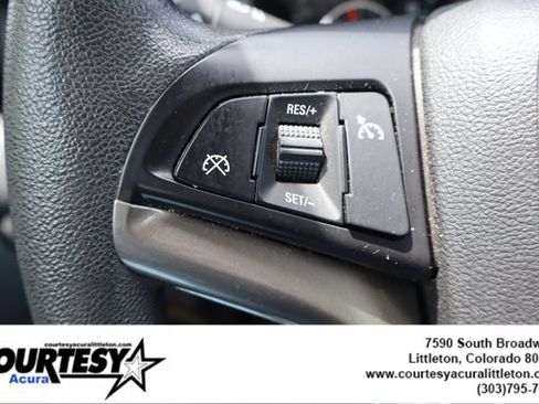 Used 2016 Chevrolet Malibu LT FWD image 11