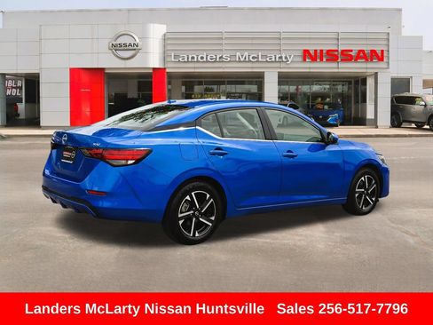 Used 2024 Nissan Sentra SV FWD image 3