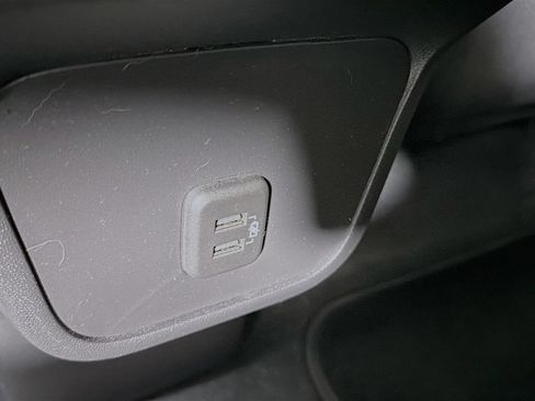 Used 2024 Chevrolet Equinox LT w/ LPO, Floor Liner Package FWD image 28