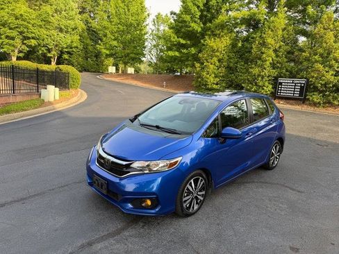 Used 2018 Honda Fit EX image 2