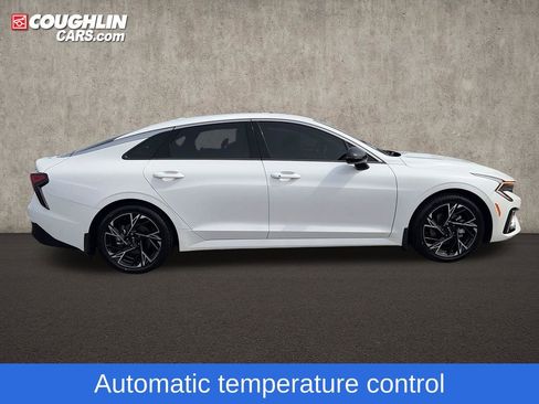 Used 2025 Kia K5 GT-Line AWD/4WD image 10