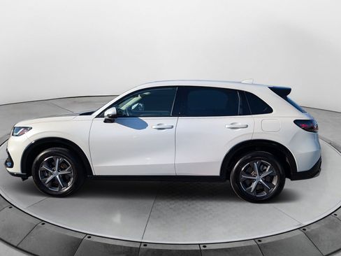 Used 2025 Honda HR-V EX-L image 6