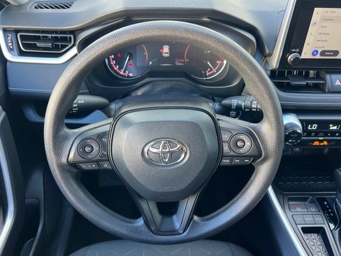 Used 2024 Toyota RAV4 XLE FWD image 15