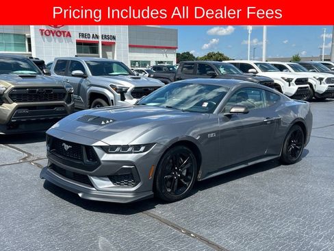 Used 2024 Ford Mustang GT RWD image 1