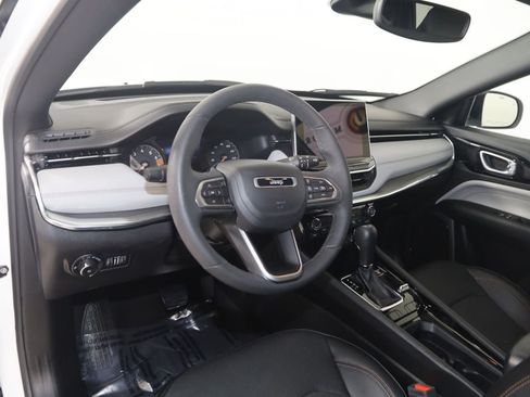 Used 2023 Jeep Compass Limited AWD/4WD image 24