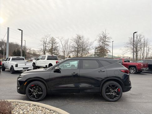 Used 2023 Chevrolet Blazer LT image 9